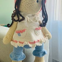 Mi proyecto del curso: Elaboración de muñecas amigurumi románticas Ein Projekt aus dem Bereich H, werk, Spielzeugdesign, Weben, Crochet, Amigurumi und Textildesign von Cristina AP - 06.03.2023
