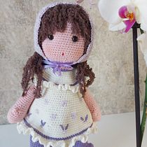 Mi proyecto del curso: Elaboración de muñecas amigurumi románticas Ein Projekt aus dem Bereich H, werk, Spielzeugdesign, Weben, Crochet, Amigurumi und Textildesign von Clara Mínguez Pardo - 06.03.2023
