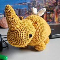 Meu projeto do curso: Design e criação de amigurumis. Arts, Crafts, To, Design, Fiber Arts, DIY, Crochet, Amigurumi, and Textile Design project by olixodaleticia - 03.07.2023