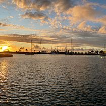 Rowing under Fiji skies. . Een project van Digitale fotografie, Buitenfotografie y  Documentairefotografie van Reave Raihole Roberts Nasilasila - 07.03.2023