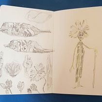 Mon projet du cours : Dessin de créatures fantastiques inspirées de la nature. Pencil Drawing, Drawing, Watercolor Painting, Sketchbook, and Naturalistic Illustration project by Marina Addor - 03.10.2023