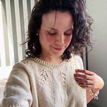 Mi proyecto del curso: Diseño y tejido de prendas de punto sin costuras con agujas circulares Ein Projekt aus dem Bereich Erweiterungsentwicklung, Modedesign, Weben, DIY und Stricken von miss_ba7 - 10.03.2023