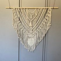 Mi proyecto del curso: Macramé: nudos básicos y complejos. Accessor, Design, Interior Design, Decoration, Fiber Arts, Macramé, and Textile Design project by Sofia Del Prado - 03.12.2023