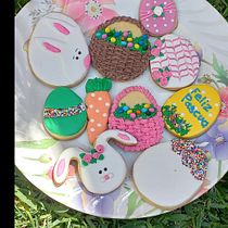 Mi proyecto del curso: Decoración de galletas con royal icing para principiantes. Design, Painting, and DIY project by teregrubio - 03.08.2023