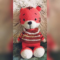 Mi proyecto del curso: Diseño de amigurumis: crea personajes de crochet. Arts, Crafts, Fiber Arts, Art To, s, Creating with Kids, Crochet, and Amigurumi project by Remy Gallardo - 03.13.2023