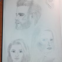 Mi proyecto del curso: Sketchbook de retrato: explora el rostro humano Ein Projekt aus dem Bereich Skizzenentwurf, Zeichnung, Porträtzeichnung, Artistische Zeichnung und Sketchbook von Patricia Vallecillo Hernández - 13.03.2023