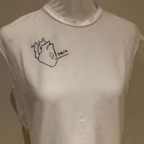 Il mio progetto del corso: Ricamo a mano anatomico e floreale per capi e accessori. Projekt z dziedziny  Haft, Upc, cling, Wzornictwo tekst i liów użytkownika serra.marta90 - 14.03.2023