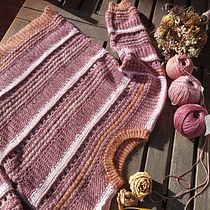 Mi proyecto del curso: Prendas a crochet llenas de color y textura. Un progetto di Fashion design, Fiber Art, Uncinetto e Textile Design di Maria Mestre - 04.03.2023