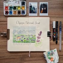 My project for course: Watercolor Travel Journal. Traditional illustration, Watercolor Painting, Architectural Illustration, and Sketchbook project by Holly Valluzzi - 03.19.2023