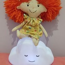 Mi proyecto del curso: Muñecos de tela: diseño, costura y creación de contenido. Un projet de Artisanat, Conception de jouets, Réseaux sociaux, Photographie smartphone, Photographie de produits, Couture, Photographie pour Instagram , et Confection de patrons et vêtements de Samanta Cuesta - 20.03.2023