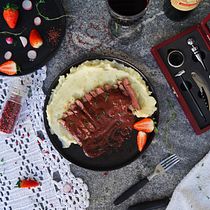 Projeto final - Food Styling. Photograph, Social Media, Photo Retouching, Mobile Photograph, Product Photograph, Digital Photograph, Food Photograph, Instagram Photograph, Lifest, le Photograph, Food St, and ling project by frailanalves - 03.18.2023