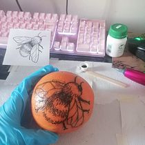 Pomelo Yakuza. Ilustração tradicional, Desenho de tatuagens e Ilustração botânica projeto de Carla Vergara - 30.03.2023