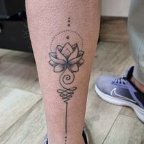 Mi proyecto del curso: Técnicas de tatuaje: sombreado con pepper shading. Ilustração tradicional, e Desenho de tatuagens projeto de Elena Bernier Alonso - 01.03.2022
