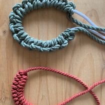 Mi proyecto del curso: Iniciación a la bisutería con cordón: fabrica tus propios collares. Arts, Crafts, Jewelr, Design, Macramé, and Textile Design project by alba_jurado - 03.27.2023