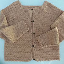 Mi proyecto del curso: Top-down: prendas a crochet de una sola pieza. Fashion Design, Fiber Arts, DIY, Crochet, and Textile Design project by Susana Diaz - 04.01.2023