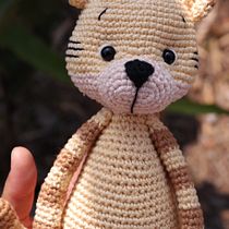 Mi proyecto del curso: Diseño de amigurumis: crea personajes de crochet. Arts, Crafts, Fiber Arts, Art To, s, Creating with Kids, Crochet, and Amigurumi project by Miriam JT - 04.02.2023