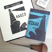 Mi proyecto del curso: Creación de sellos con tipografía e imágenes Ein Projekt aus dem Bereich Traditionelle Illustration, H, werk, Bildende Künste, T, pografie, Prägung und Gravieren von Darío y Carla Álvarez Pardal - 03.04.2023