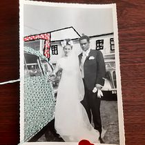 Wedding day. Photograph, Paper Craft, Embroider, DIY, and Textile Design project by Célia Barreto - 04.04.2023
