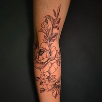Mi proyecto del curso: Tatuaje botánico con puntillismo. Ilustração tradicional, Desenho de tatuagens e Ilustração botânica projeto de Sarai García Martín - 26.01.2023