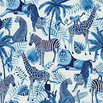My project for course: Digital Pattern Illustration Inspired by Flora and Fauna. Un progetto di Illustrazione tradizionale, Pattern design, Disegno, Illustrazione digitale e Illustrazione botanica di Julia Madoka - 08.04.2023