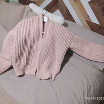 Mi proyecto del curso: Crochet: crea prendas con una sola aguja. Fashion Design, Fiber Arts, DIY, Crochet, and Textile Design project by maria.s.n1983 - 04.15.2023