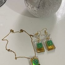 Mi proyecto del curso: Diseño de joyería en resina. Design de acessórios, Artesanato, Design de joias, e DIY projeto de mechitasreyes18 - 16.04.2023