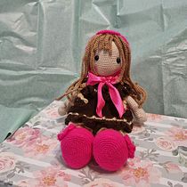 Mi proyecto del curso: Elaboración de muñecas amigurumi románticas Ein Projekt aus dem Bereich H, werk, Spielzeugdesign, Weben, Crochet, Amigurumi und Textildesign von Rosy Martinez - 17.04.2023