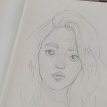 Il mio progetto del corso: Ritratto su blocco da disegno: esplora il volto umano Ein Projekt aus dem Bereich Skizzenentwurf, Zeichnung, Porträtzeichnung, Artistische Zeichnung und Sketchbook von laura aresu - 18.04.2023