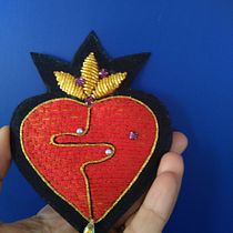 Prima esperienza di ricamo in oro.. Projekt z dziedziny Trad, c, jna ilustracja,  Haft i Craft użytkownika Mariella Caddeo - 23.04.2023