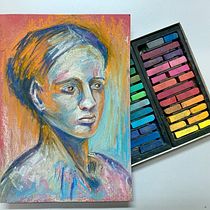 My project for course: Expressive Portrait Drawing with Soft Pastels. Un projet de Illustration traditionnelle, Beaux Arts, Dessin, Dessin de portrait , et Dessin artistique de C.Ling Seo - 27.04.2023