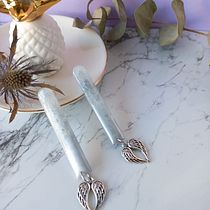 Mi proyecto del curso: Diseño de joyería en resina. Design de acessórios, Artesanato, Design de joias, e DIY projeto de Ariana Soleil Romero Luque - 28.04.2023