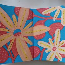 My project for course: Botanical Patterns in a Sketchbook: Conquer the Blank Page. Ilustração tradicional, Pattern Design, Ilustração botânica, e Sketchbook projeto de Kirsi Auvinen - 03.05.2023