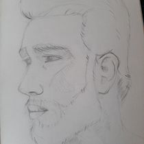 Mon projet du cours : Carnet de portraits : explorez le visage humain Ein Projekt aus dem Bereich Skizzenentwurf, Zeichnung, Porträtzeichnung, Artistische Zeichnung und Sketchbook von helebor - 05.05.2023