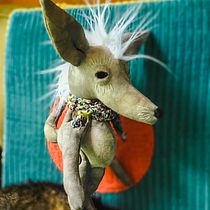 My project for course: Designing and Making Your Own Soft Toy: Larry Qiqirn. Design de personagens, Artesanato, Design de brinquedos, Costura, e Modelagem e confecção projeto de 0beagrim0 - 06.05.2023
