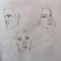 Il mio progetto del corso: Ritratto su blocco da disegno: esplora il volto umano. Esboçado, Desenho, Desenho de retrato, Desenho artístico, e Sketchbook projeto de Lisa - 14.05.2023