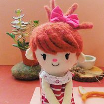 Mi proyecto del curso: Muñecos de tela: diseño, costura y creación de contenido. Un projet de Artisanat, Conception de jouets, Réseaux sociaux, Photographie smartphone, Photographie de produits, Couture, Photographie pour Instagram , et Confection de patrons et vêtements de Cecilia Núñez - 12.05.2023