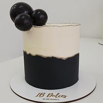 Mi proyecto del curso: Cake design: técnicas decorativas modernas. Un progetto di Design e DIY di Ire Bonilla - 11.05.2023