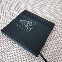 Mi proyecto del curso: Diseño y encuadernación de sketchbooks. Un proyecto de Ilustración tradicional, Artesanía, Encuadernación, DIY y Sketchbook de Elena Montalvo - 15.05.2023