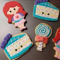 Mi proyecto del curso: Decoración de galletas con royal icing para principiantes. Design, Painting, and DIY project by Brenda Roxana Medina Grimaldo - 05.15.2023