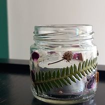 Meu projeto do curso: Técnicas básicas para prensar flores e plantas. Un progetto di Artigianato, Belle arti, Collage, DIY e Design floreale e vegetale di Joana Cláudia Ribeiro - 15.05.2023