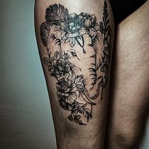 Mein Abschlussprojekt für den Kurs: Tätowiertechniken: Schattierung mit Peppershade. Ilustração tradicional, e Desenho de tatuagens projeto de Bianca Maye - 17.05.2023