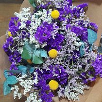 Mi proyecto del curso: Creación de ramos de flores desde cero. Interior Design, L, scape Architecture, Decoration, DIY, Floral, and Plant Design project by Gemma Iglesias - 05.07.2023