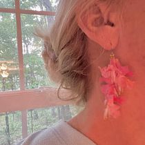 I Enjoyed This More Than I Imagined I Would!. Un proyecto de Diseño de complementos, Diseño de jo, as, Diseño de moda, DIY, Diseño floral y vegetal de Mysti - 30.04.2023
