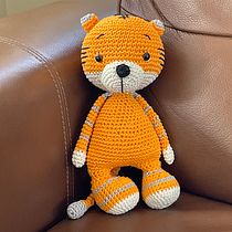 Mon projet du cours : Crochet : créez et personnalisez vos amigurumis. Arts, Crafts, To, Design, Fiber Arts, DIY, Crochet, Amigurumi, and Textile Design project by car_cloutier - 05.22.2023