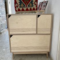 My project for course: Furniture Design and Construction for Beginners. Un progetto di Artigianato, Design e creazione di mobili, Interior design, DIY e Falegnameria  di Eden Cohen - 05.05.2023