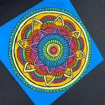 Mi proyecto del curso: Zentangle y mandalas: dibuja patrones armónicos. Un projet de Peinture, Dessin, Peinture acr, lique , et Créativité avec les enfants de Edith Tello - 26.05.2023