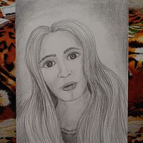 Mi proyecto del curso: Retrato artístico al carboncillo: creando atmósferas. Ilustração tradicional, Artes plásticas, Desenho, Desenho de retrato, Desenho realista, e Desenho artístico projeto de Antonio Solorzano - 27.05.2023