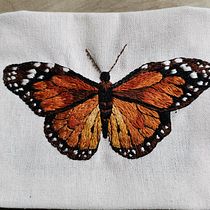My project for course: Realistic Embroidery Techniques. Traditional illustration, Embroider, and Textile Design project by Veselina Filipova - 05.27.2023