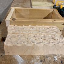 Mein Abschlussprojekt für den Kurs: Holzautomaten: Erwecke Skulpturen zum Leben . Character Design, Sculpture, To, Design, Art To, s, and Woodworking project by Edith Albrecht - 05.27.2023