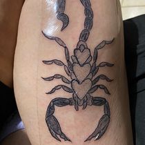 Mi proyecto del curso: Técnicas de tatuaje blackwork con línea fina. Un projet de Conception de tatouage de Emily Estrella salas - 30.05.2023
